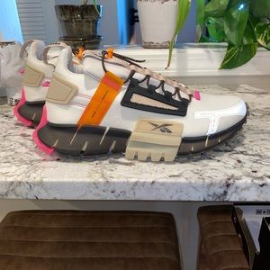 Reebok water repellant runners/hikers